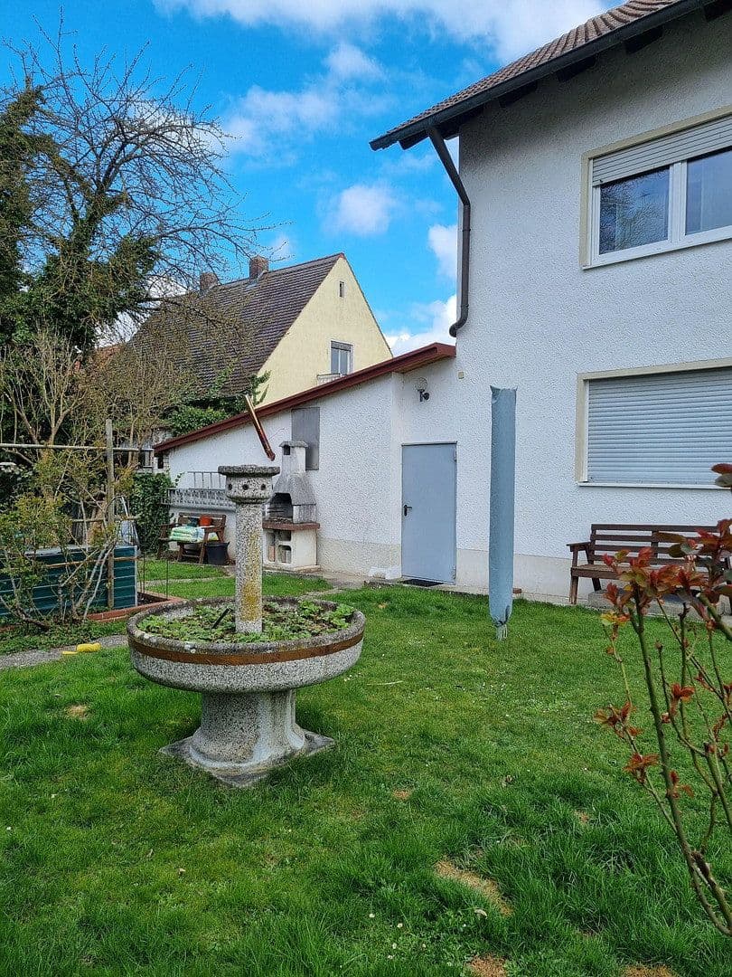 Predaj domu 245 m², pozemok 662 m², Oberringstrasse 29, Ingolstadt, Bavorsko Predaj domu 245 m², pozemok 662 m², Oberringstrasse 29, Ingolstadt, Bavorsko