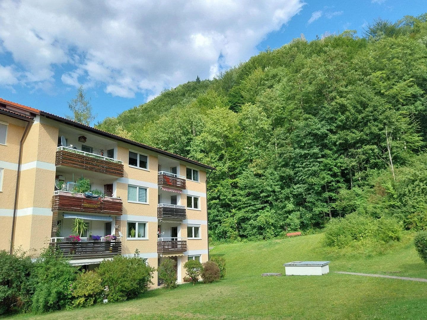 Predaj bytu 4-izbový 83 m², Am Lainbach 23, Kochel a. See, Bavorsko Predaj bytu 4-izbový 83 m², Am Lainbach 23, Kochel a. See, Bavorsko