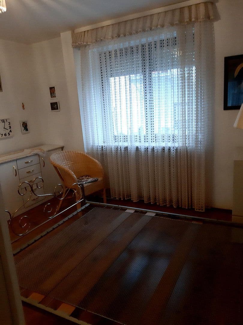 Prenájom bytu 2-izbový 65 m², Odenwaldstraße 39, Otzberg, Hesensko Prenájom bytu 2-izbový 65 m², Odenwaldstraße 39, Otzberg, Hesensko