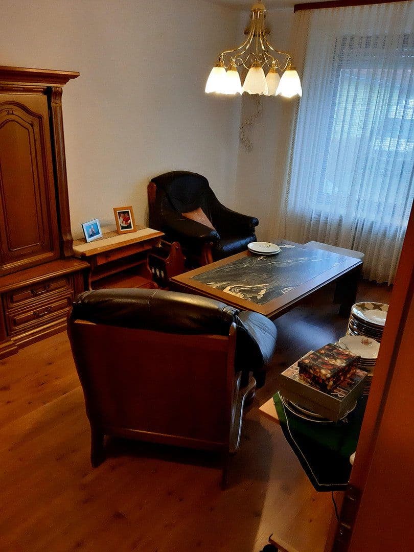 Prenájom bytu 2-izbový 65 m², Odenwaldstraße 39, Otzberg, Hesensko Prenájom bytu 2-izbový 65 m², Odenwaldstraße 39, Otzberg, Hesensko