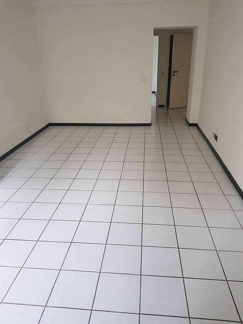 Prenájom bytu 2-izbový 50 m², Maria-Theresia-Allee 35, Aachen, Severné Porýnie - Westfálsko Prenájom bytu 2-izbový 50 m², Maria-Theresia-Allee 35, Aachen, Severné Porýnie - Westfálsko