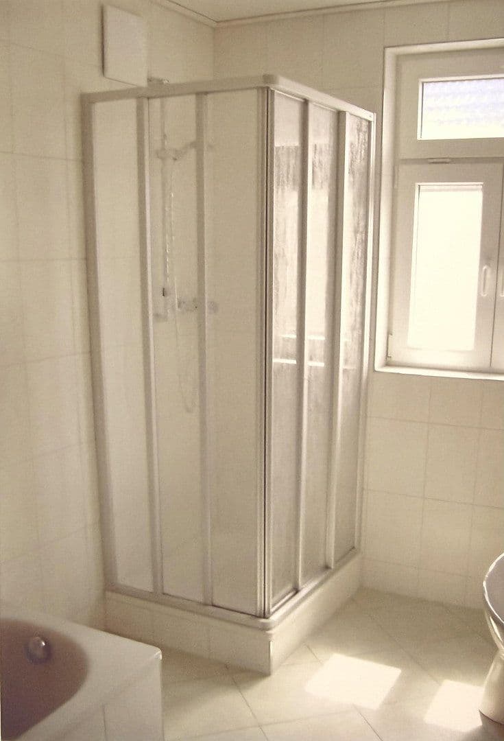 Prenájom domu 135 m², pozemok 194 m², Schwammertstraße 14, Stadtkyll, Porýnie-Falcko Prenájom domu 135 m², pozemok 194 m², Schwammertstraße 14, Stadtkyll, Porýnie-Falcko