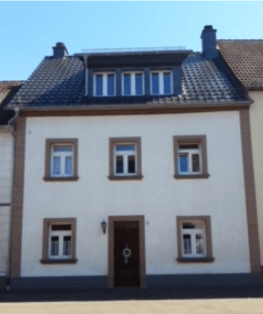 Prenájom domu 135 m², pozemok 194 m², Schwammertstraße 14, Stadtkyll, Porýnie-Falcko Prenájom domu 135 m², pozemok 194 m², Schwammertstraße 14, Stadtkyll, Porýnie-Falcko