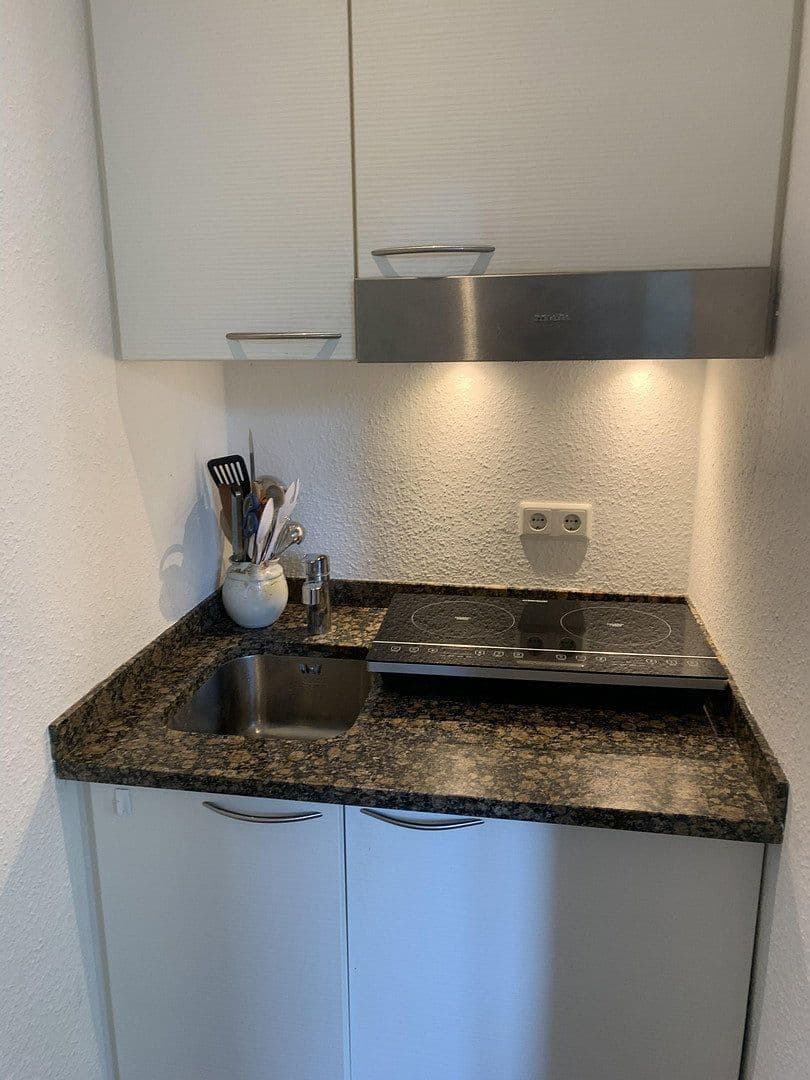 Prenájom bytu 1-izbový 30 m², Riesstraße 26, Bonn, Severné Porýnie - Westfálsko Prenájom bytu 1-izbový 30 m², Riesstraße 26, Bonn, Severné Porýnie - Westfálsko