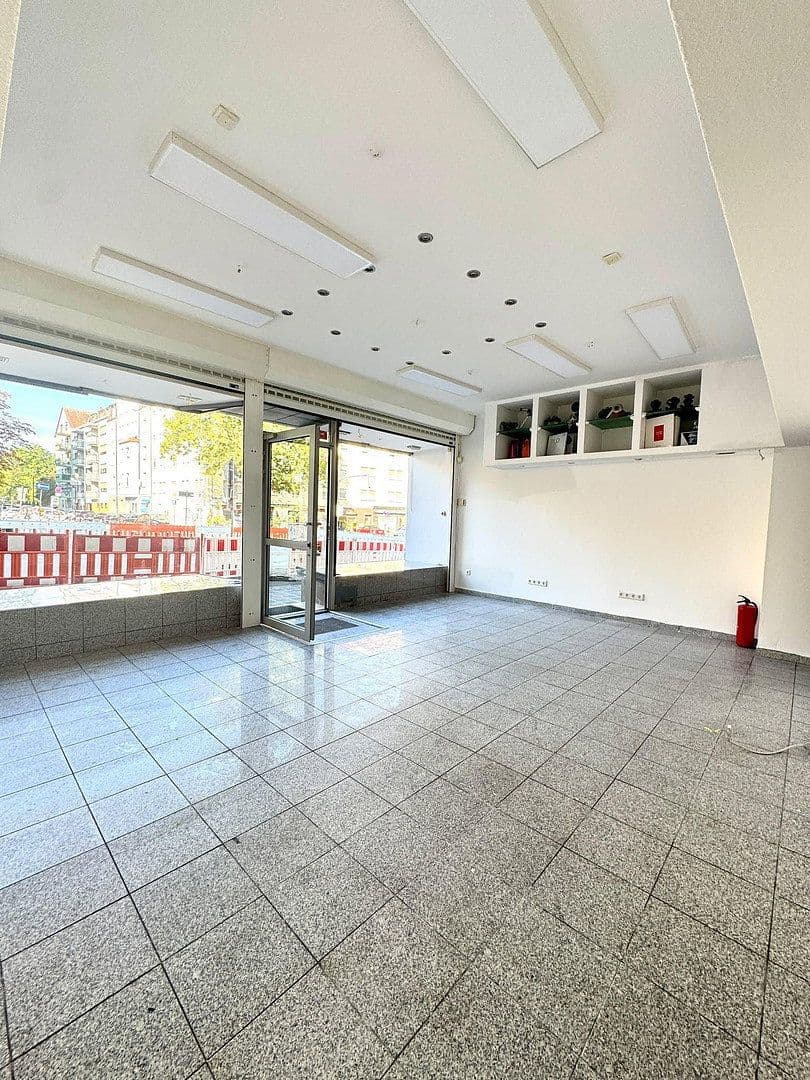 Prenájom nebytového priestoru 70 m², Allersberger Str. 111, Nürnberg, Bavorsko Prenájom nebytového priestoru 70 m², Allersberger Str. 111, Nürnberg, Bavorsko