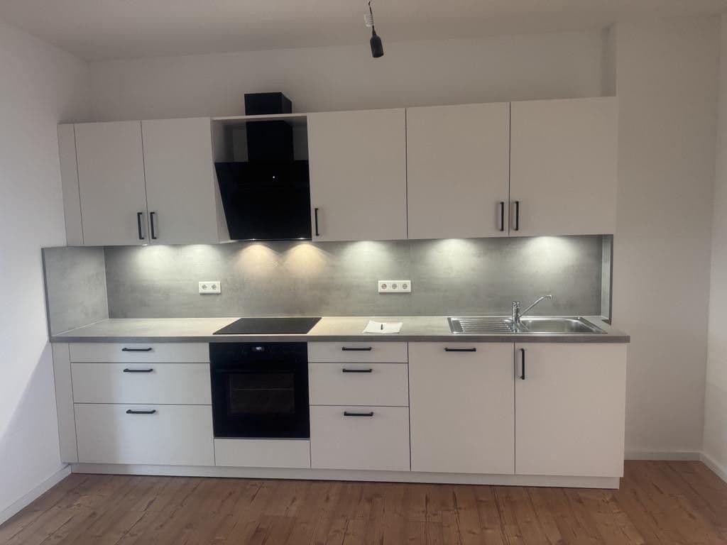 Prenájom bytu 3-izbový 100 m², Loher Str. 35, Lüdenscheid, Severné Porýnie - Westfálsko Prenájom bytu 3-izbový 100 m², Loher Str. 35, Lüdenscheid, Severné Porýnie - Westfálsko