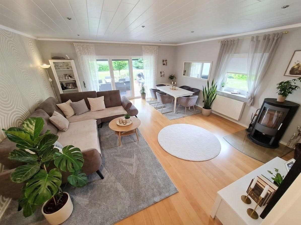 Predaj domu 126 m², pozemok 715 m², Jembke, Dolné Sasko Predaj domu 126 m², pozemok 715 m², Jembke, Dolné Sasko
