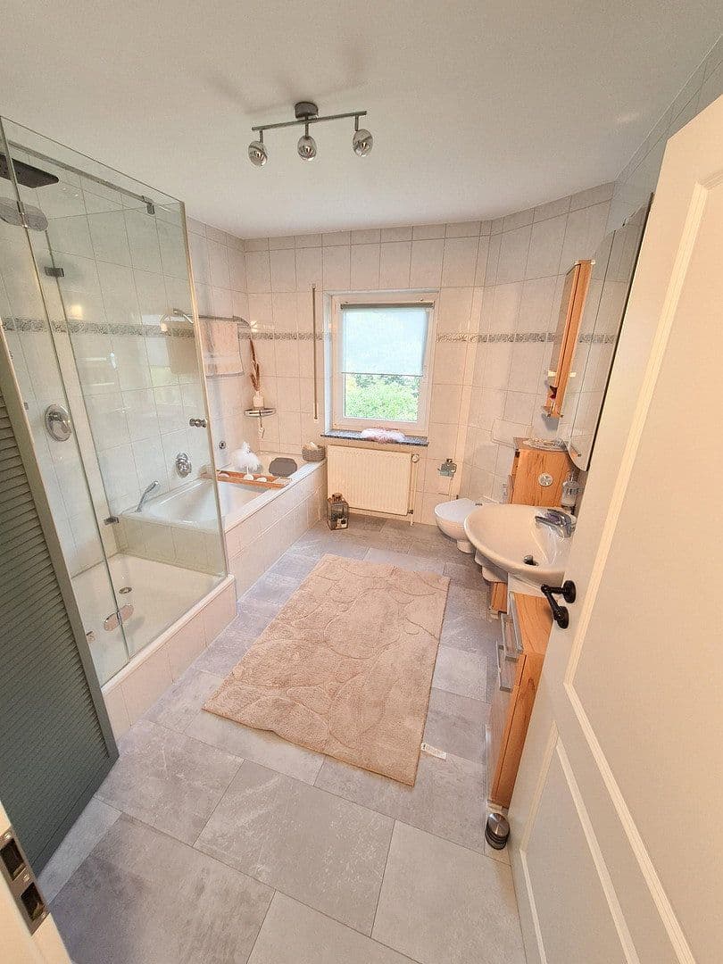 Predaj domu 126 m², pozemok 715 m², Jembke, Dolné Sasko Predaj domu 126 m², pozemok 715 m², Jembke, Dolné Sasko