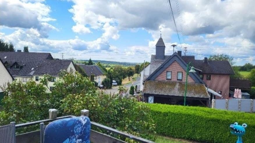 Predaj domu 215 m², pozemok 898 m², Linden, Porýnie-Falcko Predaj domu 215 m², pozemok 898 m², Linden, Porýnie-Falcko