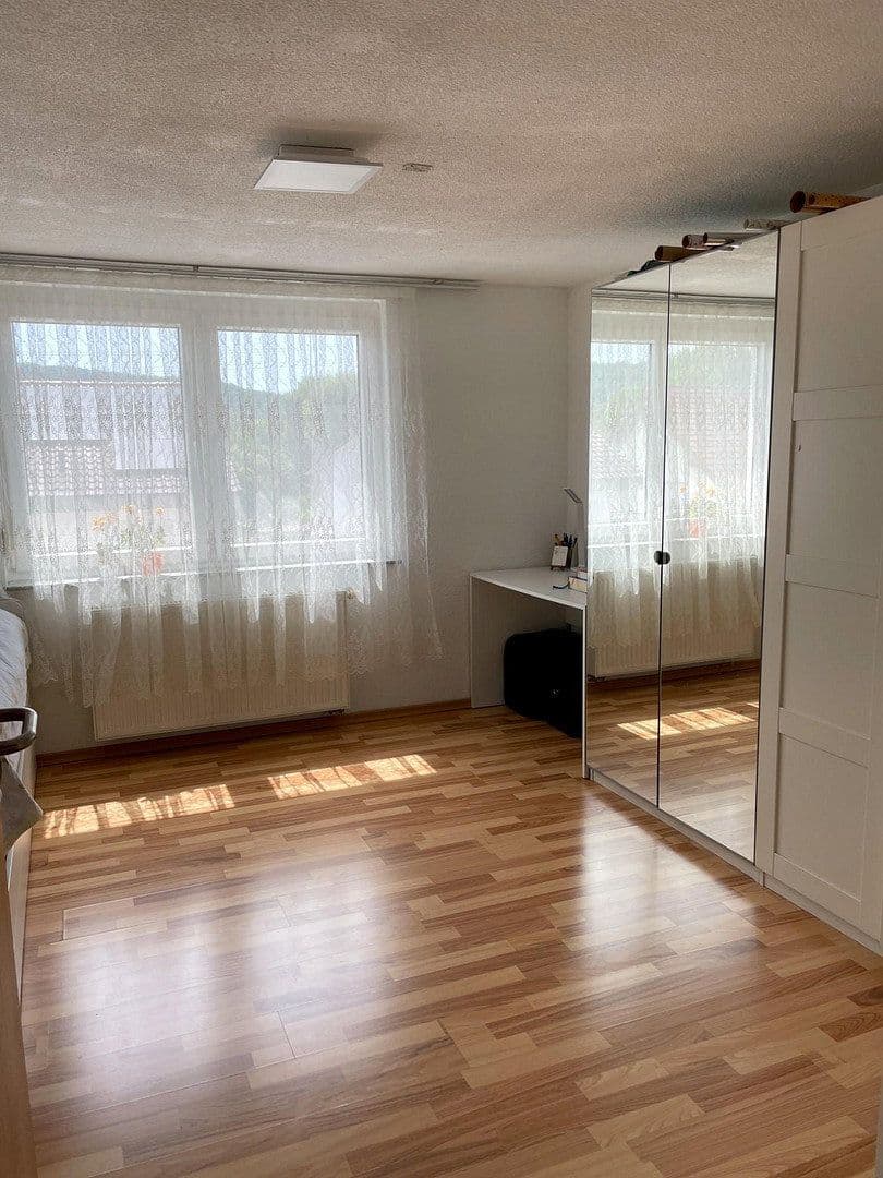 Prenájom bytu 3-izbový 69 m², Abstatter Straße 36, Untergruppenbach, Bádensko-Wurttembersko Prenájom bytu 3-izbový 69 m², Abstatter Straße 36, Untergruppenbach, Bádensko-Wurttembersko