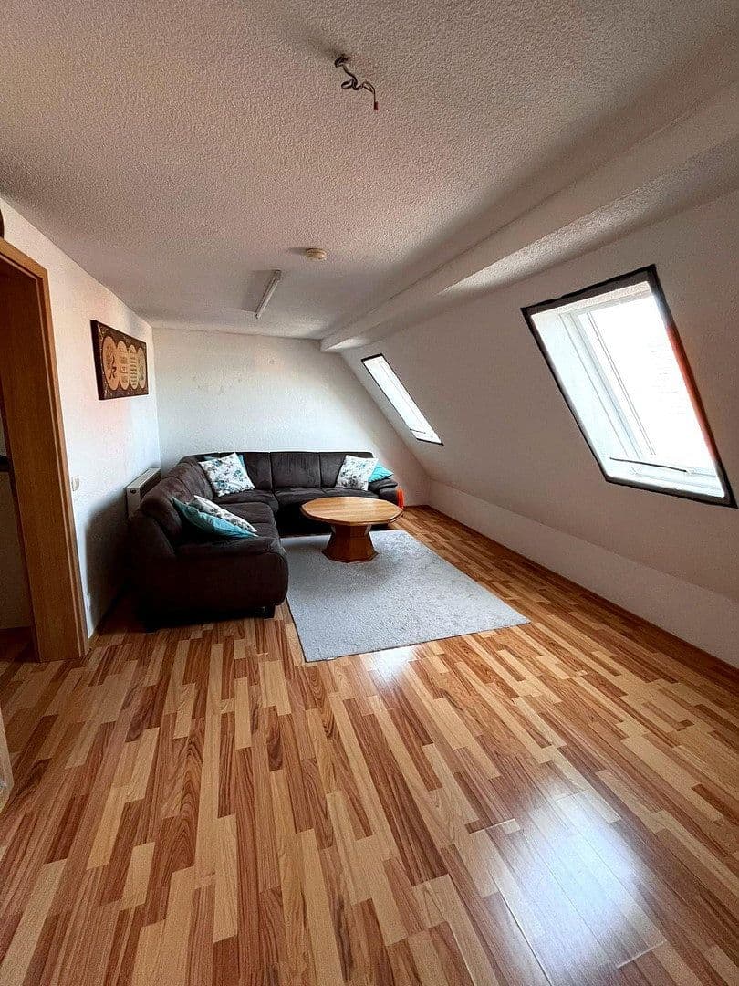Prenájom bytu 3-izbový 69 m², Abstatter Straße 36, Untergruppenbach, Bádensko-Wurttembersko Prenájom bytu 3-izbový 69 m², Abstatter Straße 36, Untergruppenbach, Bádensko-Wurttembersko