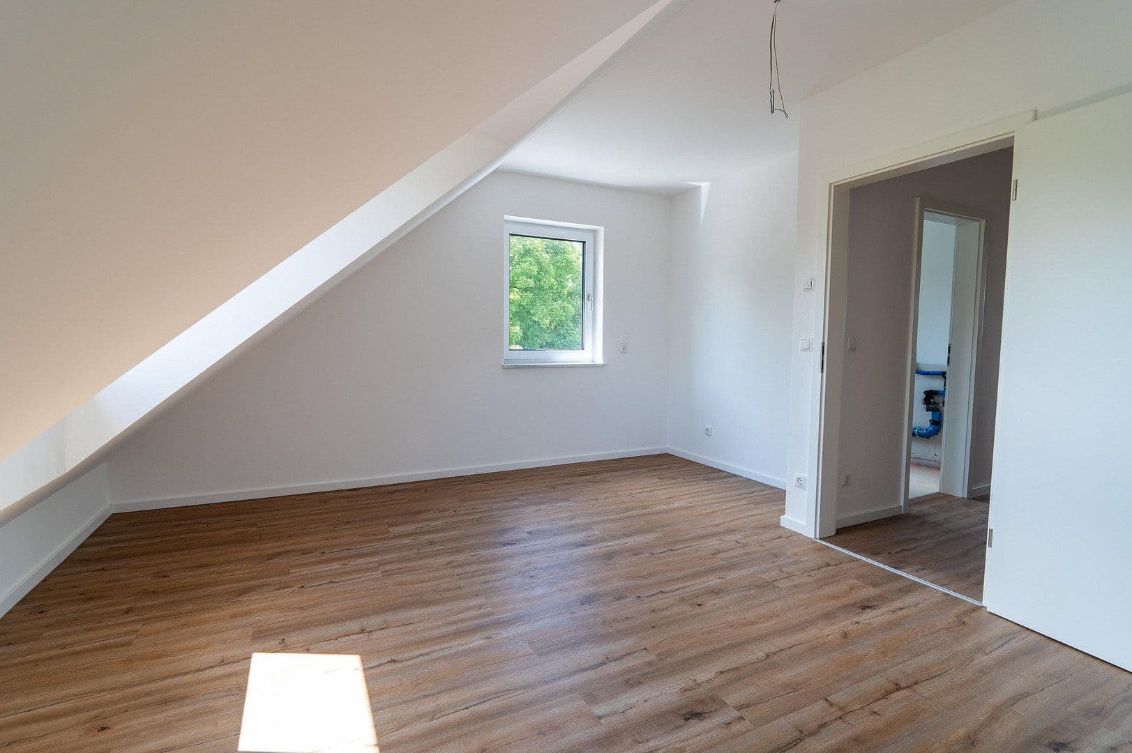 Predaj domu 125 m², pozemok 237 m², Moosburg an der Isar, Bavorsko Predaj domu 125 m², pozemok 237 m², Moosburg an der Isar, Bavorsko