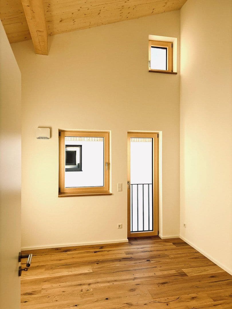 Prenájom domu 133 m², pozemok 250 m², Raubling, Bavorsko Prenájom domu 133 m², pozemok 250 m², Raubling, Bavorsko
