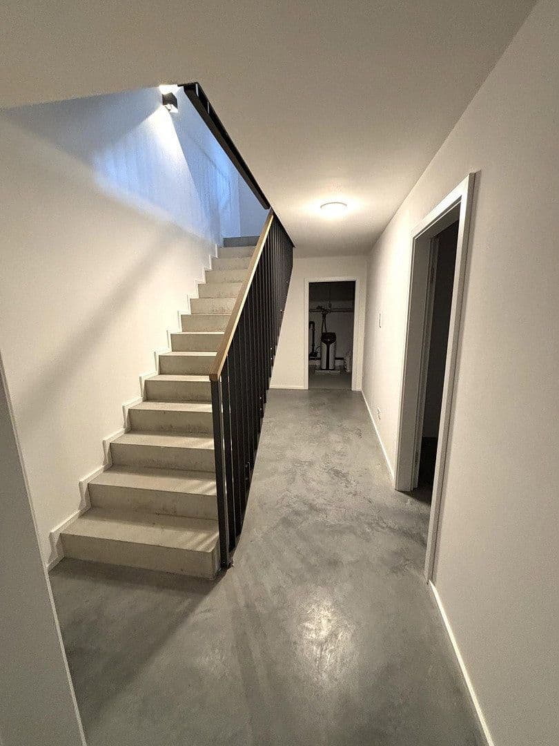 Prenájom domu 133 m², pozemok 250 m², Raubling, Bavorsko Prenájom domu 133 m², pozemok 250 m², Raubling, Bavorsko