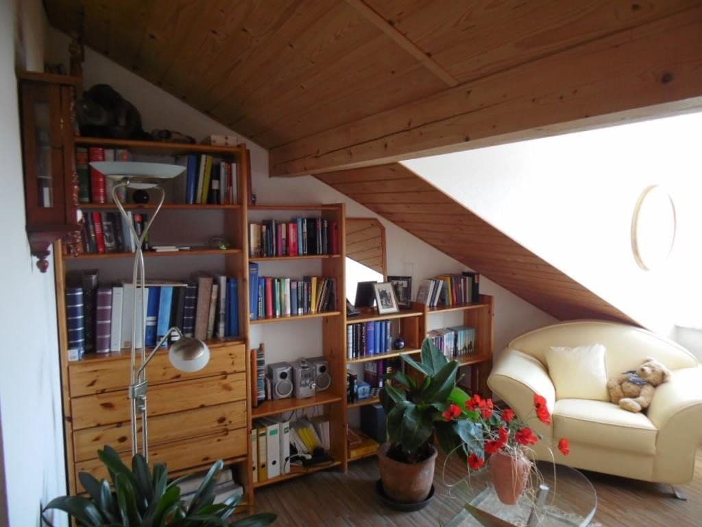 Predaj domu 156 m², pozemok 304 m², Straßkirchen, Bavorsko Predaj domu 156 m², pozemok 304 m², Straßkirchen, Bavorsko