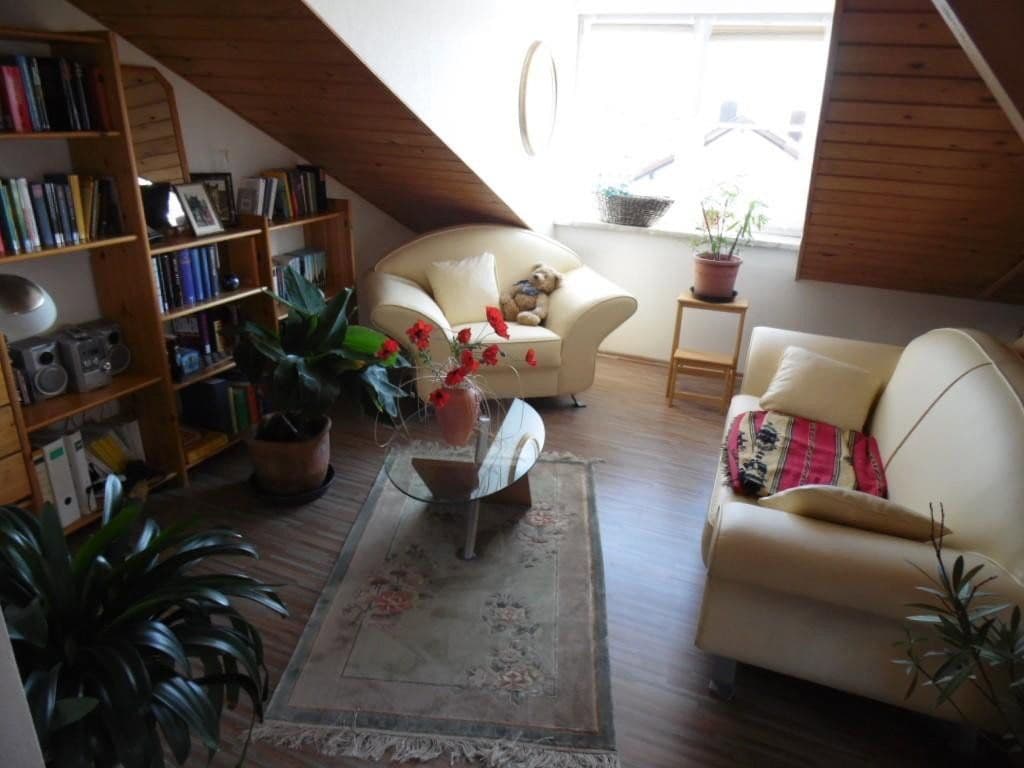 Predaj domu 156 m², pozemok 304 m², Straßkirchen, Bavorsko Predaj domu 156 m², pozemok 304 m², Straßkirchen, Bavorsko