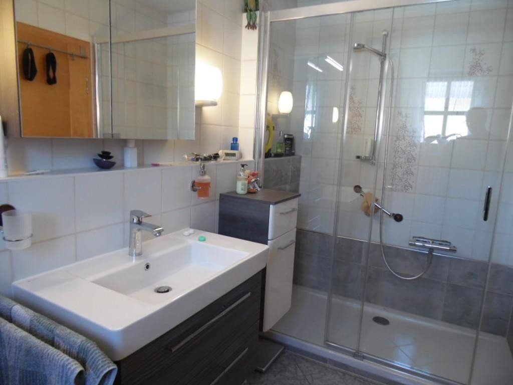 Predaj domu 156 m², pozemok 304 m², Straßkirchen, Bavorsko Predaj domu 156 m², pozemok 304 m², Straßkirchen, Bavorsko