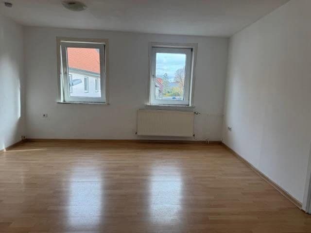 Prenájom bytu 4-izbový 128 m², Bruchtorstraße 2, Dassel, Dolné Sasko Prenájom bytu 4-izbový 128 m², Bruchtorstraße 2, Dassel, Dolné Sasko