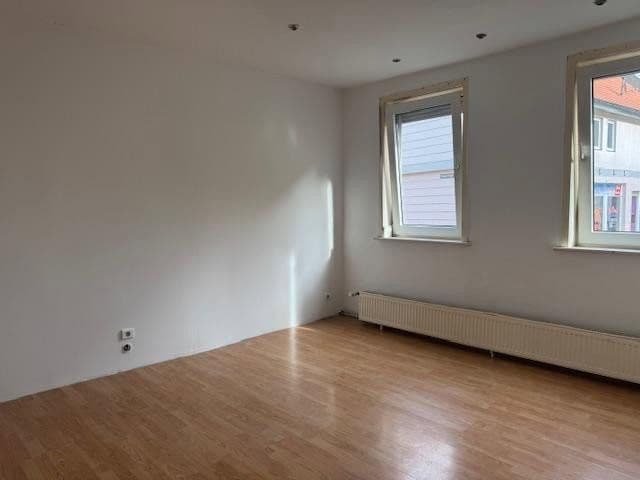 Prenájom bytu 4-izbový 128 m², Bruchtorstraße 2, Dassel, Dolné Sasko Prenájom bytu 4-izbový 128 m², Bruchtorstraße 2, Dassel, Dolné Sasko