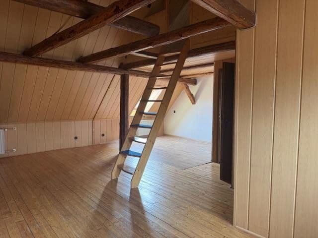 Prenájom bytu 4-izbový 128 m², Bruchtorstraße 2, Dassel, Dolné Sasko Prenájom bytu 4-izbový 128 m², Bruchtorstraße 2, Dassel, Dolné Sasko