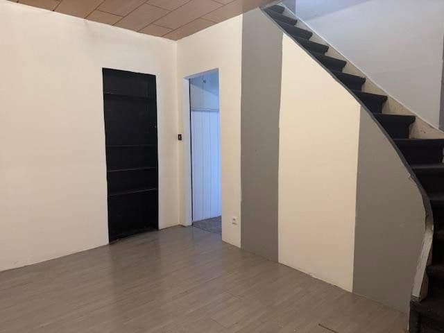 Prenájom bytu 4-izbový 128 m², Bruchtorstraße 2, Dassel, Dolné Sasko Prenájom bytu 4-izbový 128 m², Bruchtorstraße 2, Dassel, Dolné Sasko
