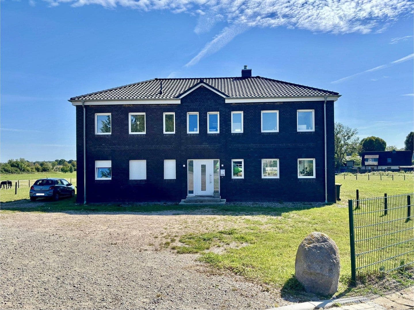 Predaj domu 230 m², pozemok 38.620 m², Oldenburg in Holstein, Šlezvicko-Holštajnsko Predaj domu 230 m², pozemok 38.620 m², Oldenburg in Holstein, Šlezvicko-Holštajnsko