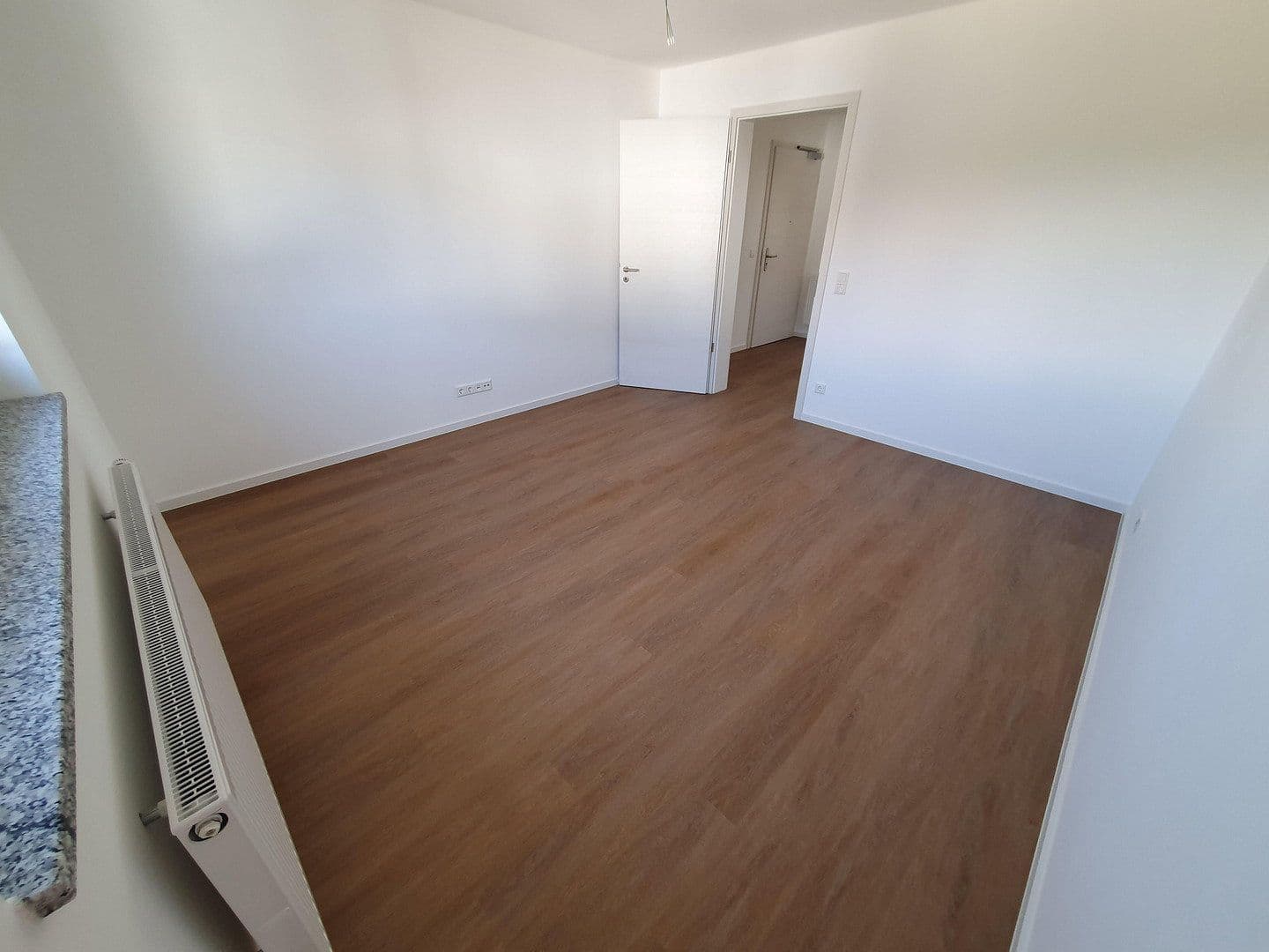 Prenájom bytu 3-izbový 95 m², Schreinerweg 5, Ursensollen, Bavorsko Prenájom bytu 3-izbový 95 m², Schreinerweg 5, Ursensollen, Bavorsko