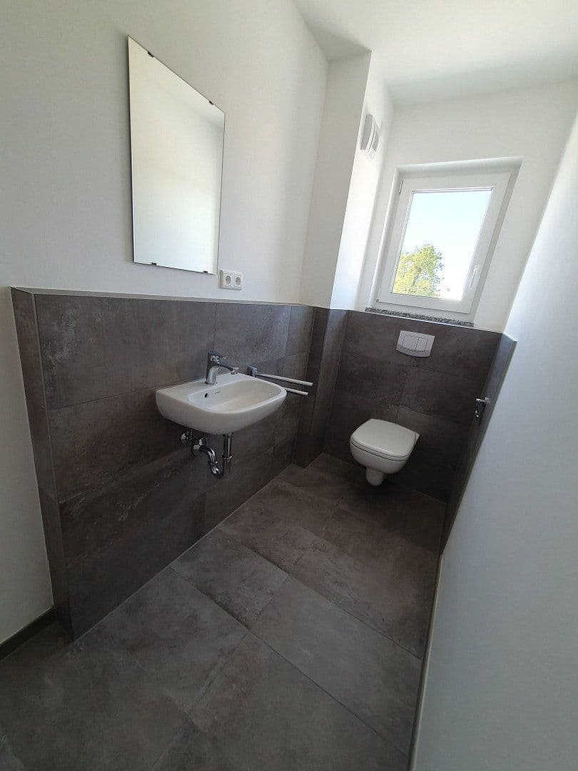 Prenájom bytu 3-izbový 95 m², Schreinerweg 5, Ursensollen, Bavorsko Prenájom bytu 3-izbový 95 m², Schreinerweg 5, Ursensollen, Bavorsko