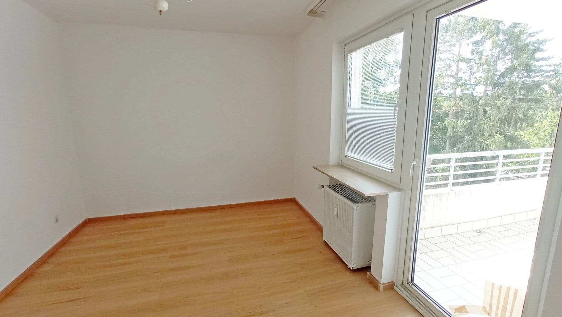 Predaj bytu 4-izbový 105 m², Im Dammwald, Friedrichsdorf, Hesensko Predaj bytu 4-izbový 105 m², Im Dammwald, Friedrichsdorf, Hesensko