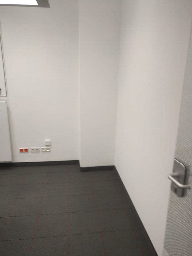 Prenájom kancelárie 67 m², Poststraße 6, Berga-Wünschendorf, Durínsko Prenájom kancelárie 67 m², Poststraße 6, Berga-Wünschendorf, Durínsko