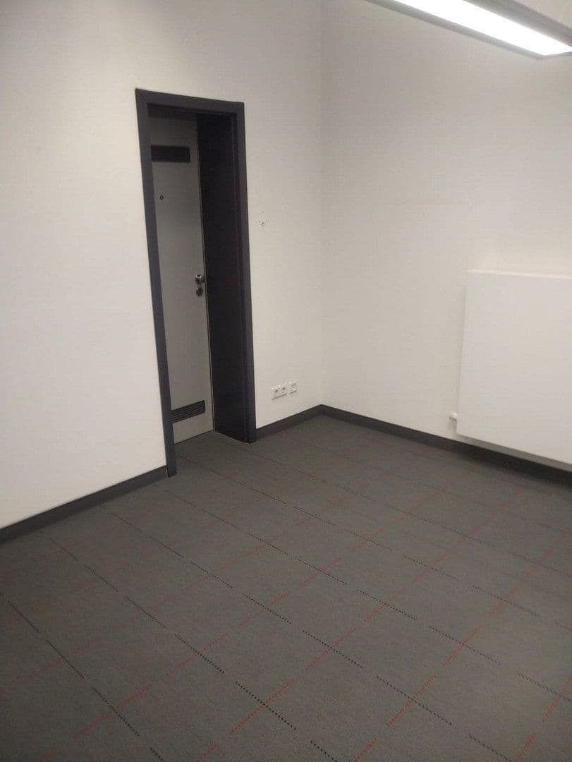 Prenájom kancelárie 67 m², Poststraße 6, Berga-Wünschendorf, Durínsko Prenájom kancelárie 67 m², Poststraße 6, Berga-Wünschendorf, Durínsko