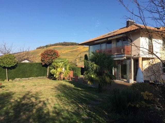 Predaj domu 400 m², pozemok 1.605 m², Baden-Baden, Bádensko-Wurttembersko Predaj domu 400 m², pozemok 1.605 m², Baden-Baden, Bádensko-Wurttembersko