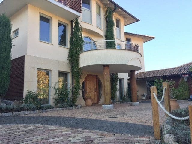 Predaj domu 400 m², pozemok 1.605 m², Baden-Baden, Bádensko-Wurttembersko Predaj domu 400 m², pozemok 1.605 m², Baden-Baden, Bádensko-Wurttembersko