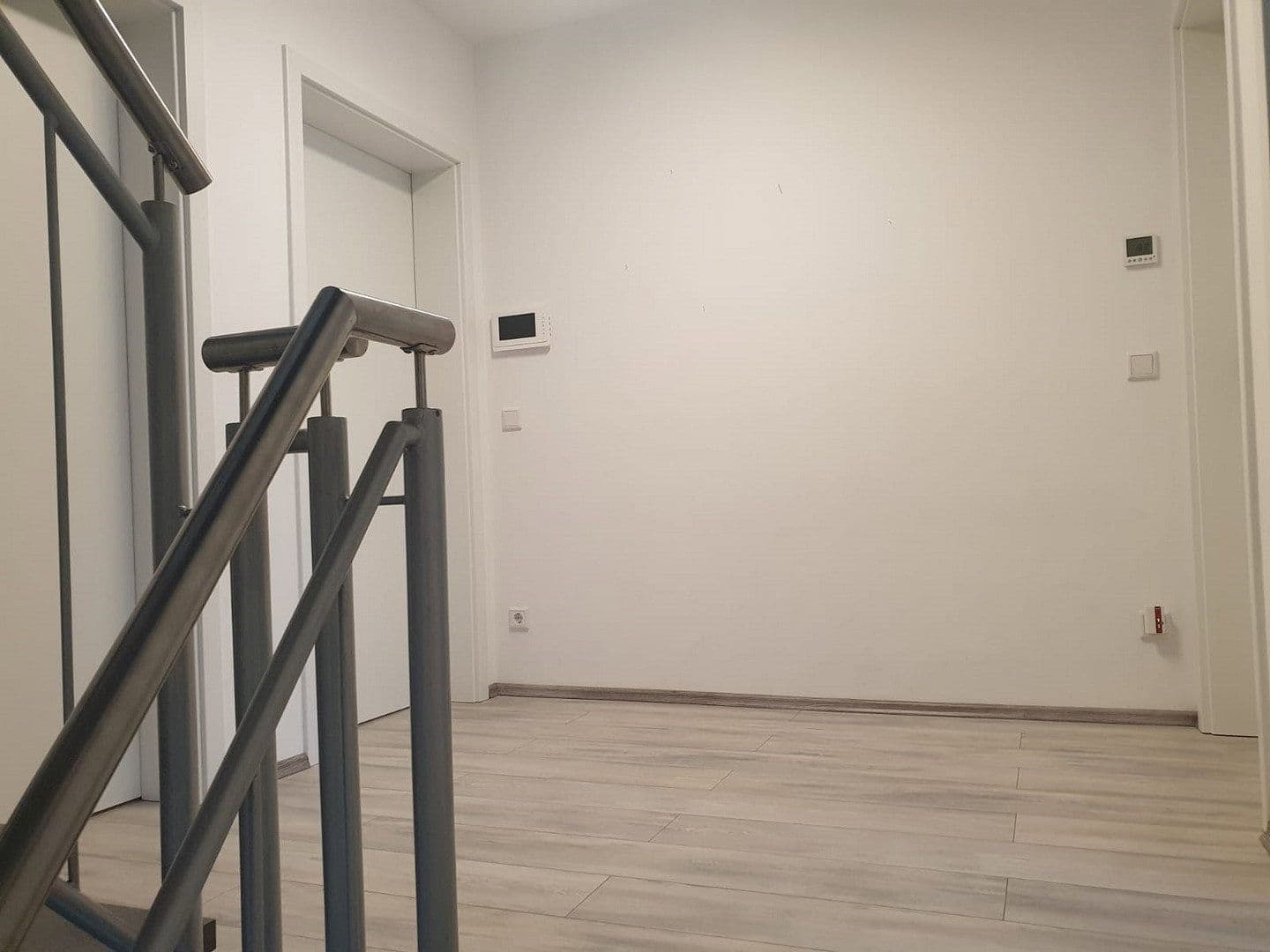 Predaj domu 145 m², pozemok 230 m², Feucht, Bavorsko Predaj domu 145 m², pozemok 230 m², Feucht, Bavorsko