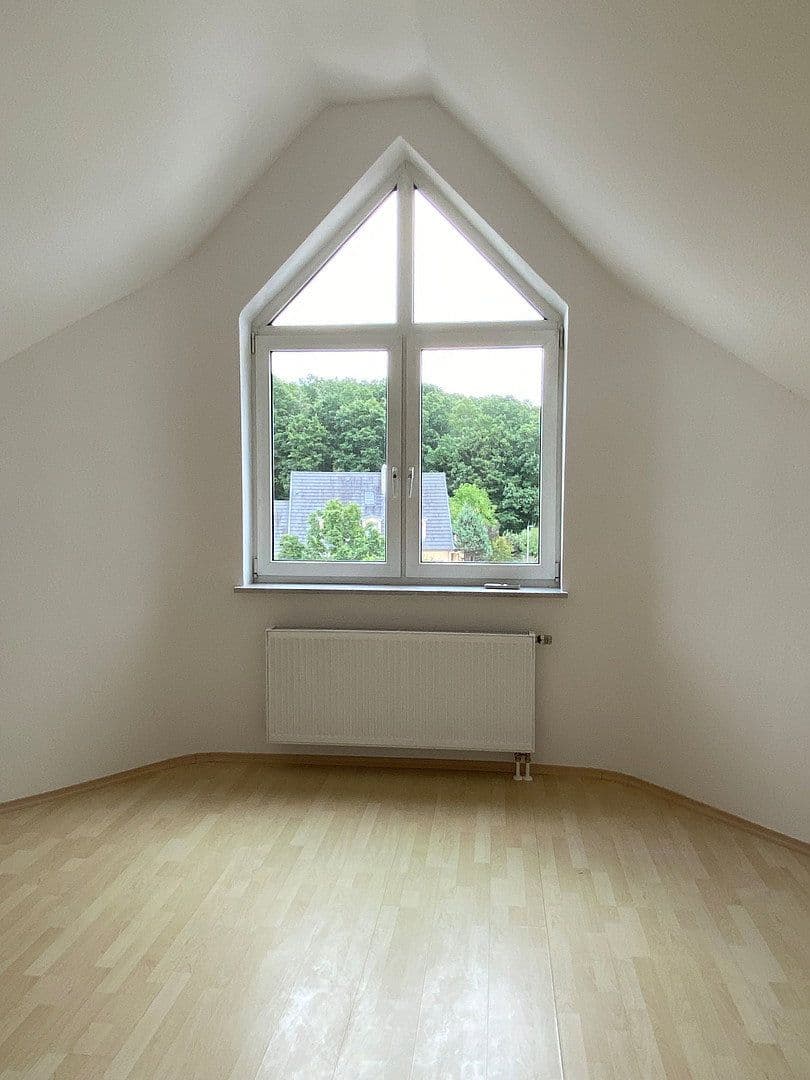 Prenájom bytu 4-izbový 103 m², Strullendorf, Bavorsko Prenájom bytu 4-izbový 103 m², Strullendorf, Bavorsko