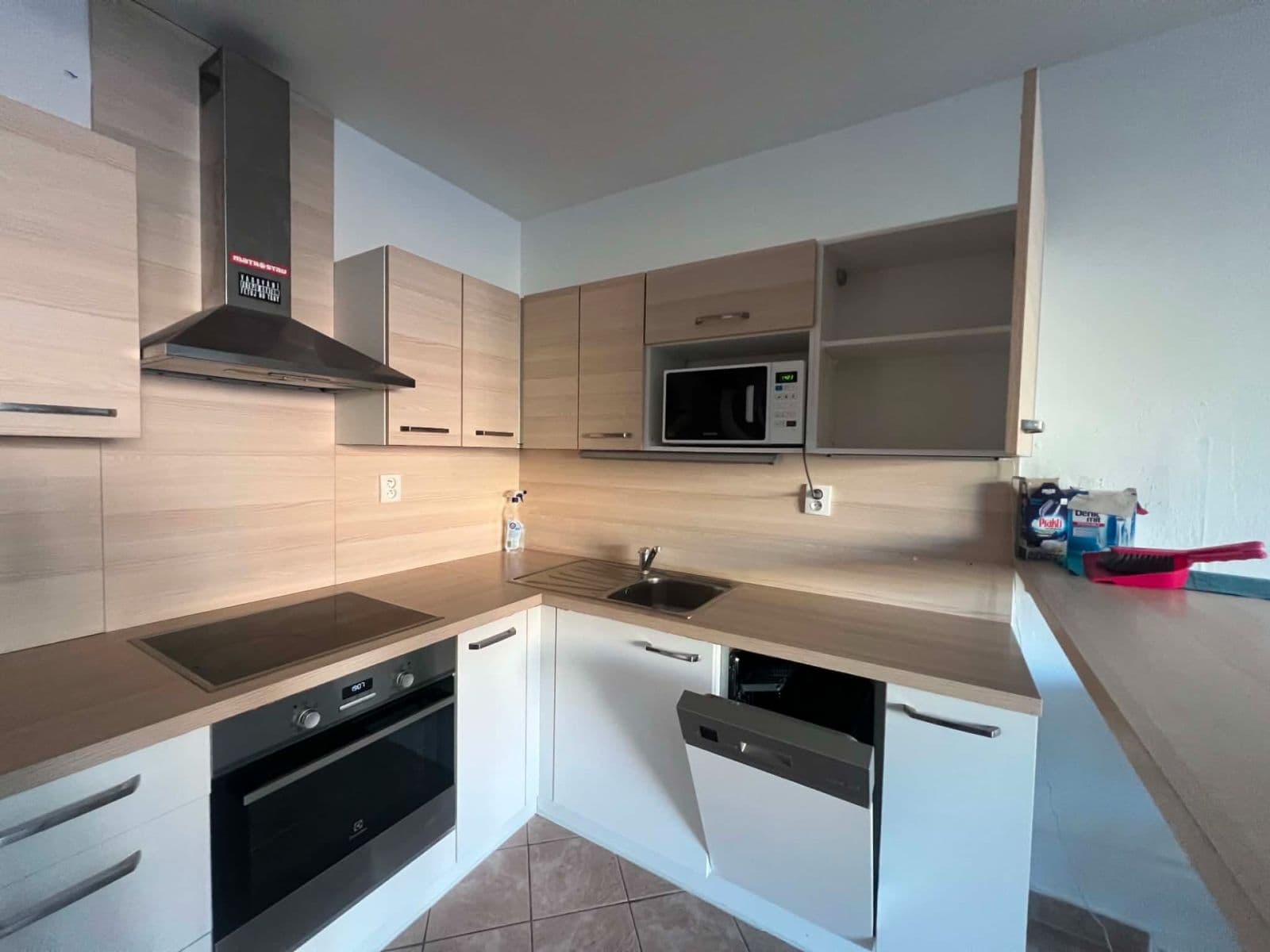 Prenájom bytu 2-izbový 72 m², Majdalenky, Brno, Jihomoravský kraj Prenájom bytu 2-izbový 72 m², Majdalenky, Brno, Jihomoravský kraj