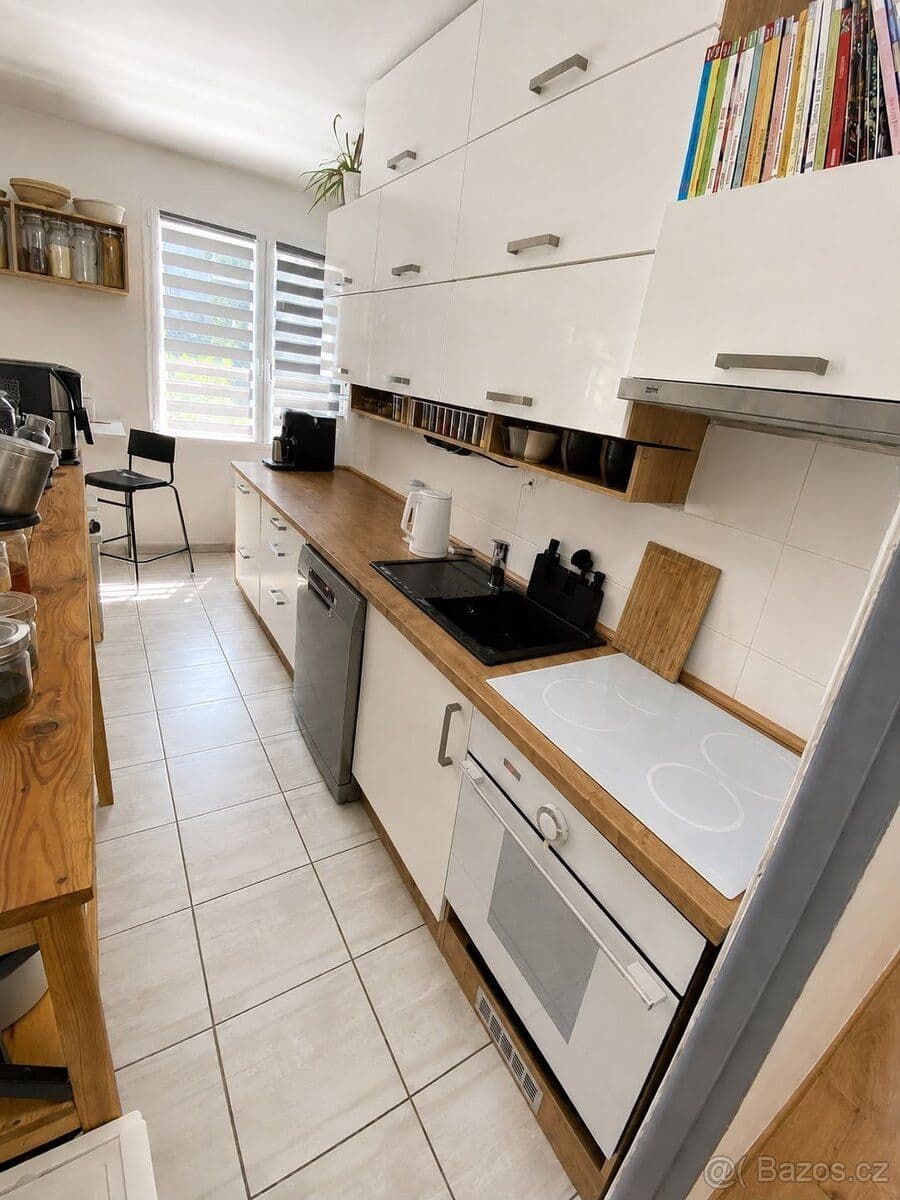 Predaj bytu 3-izbový 63 m², Mírová, Kralovice, Plzeňský kraj Predaj bytu 3-izbový 63 m², Mírová, Kralovice, Plzeňský kraj