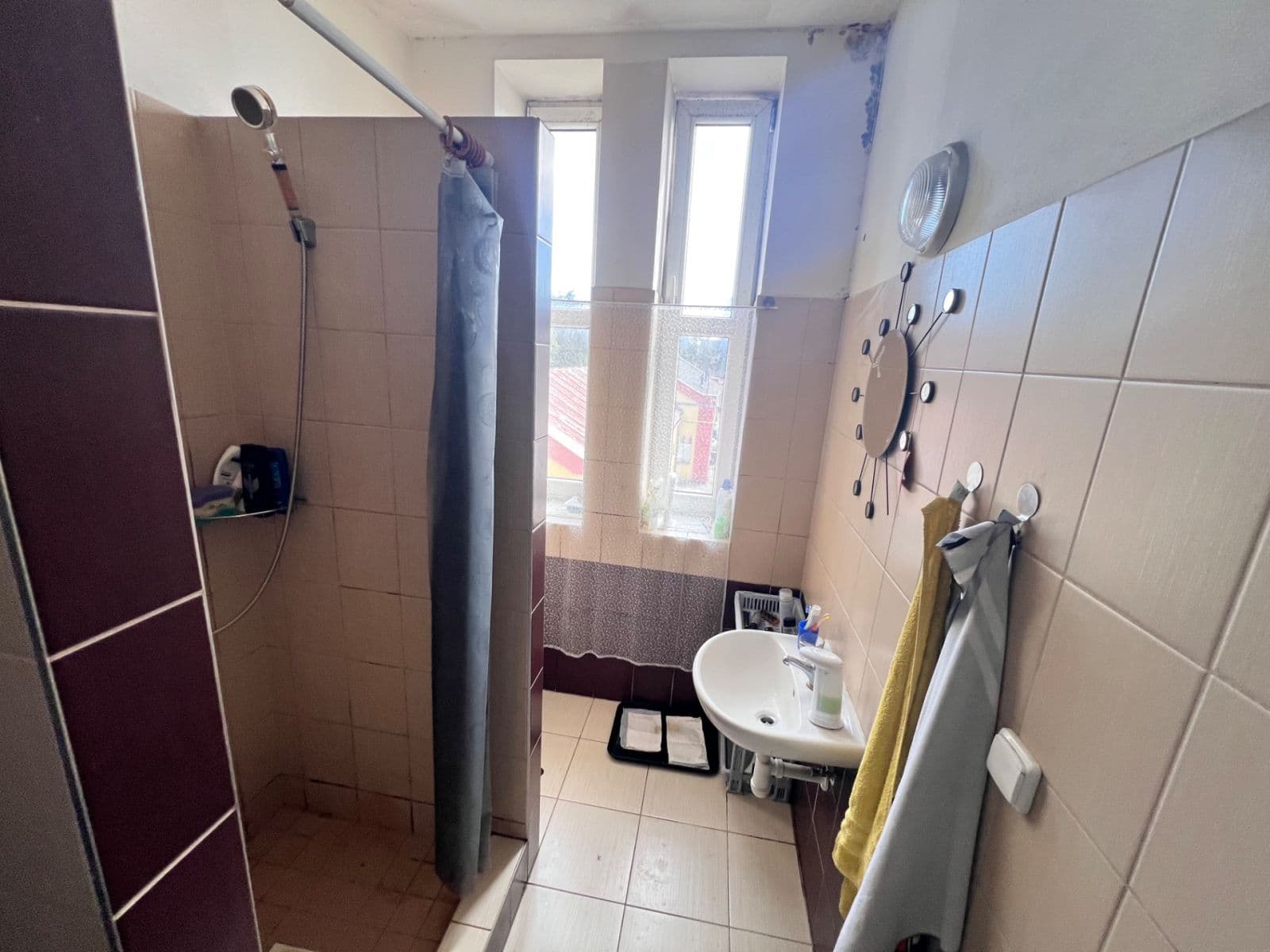 Predaj bytu 1-izbový 44 m², Dubická, Česká Lípa, Liberecký kraj Predaj bytu 1-izbový 44 m², Dubická, Česká Lípa, Liberecký kraj
