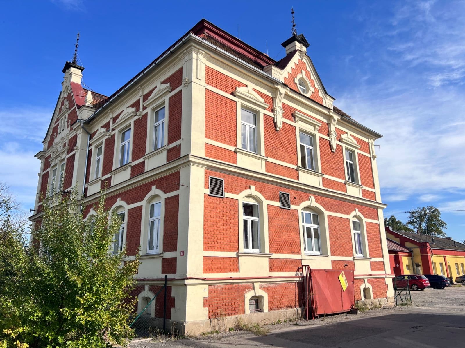 Predaj bytu 1-izbový 44 m², Dubická, Česká Lípa, Liberecký kraj Predaj bytu 1-izbový 44 m², Dubická, Česká Lípa, Liberecký kraj
