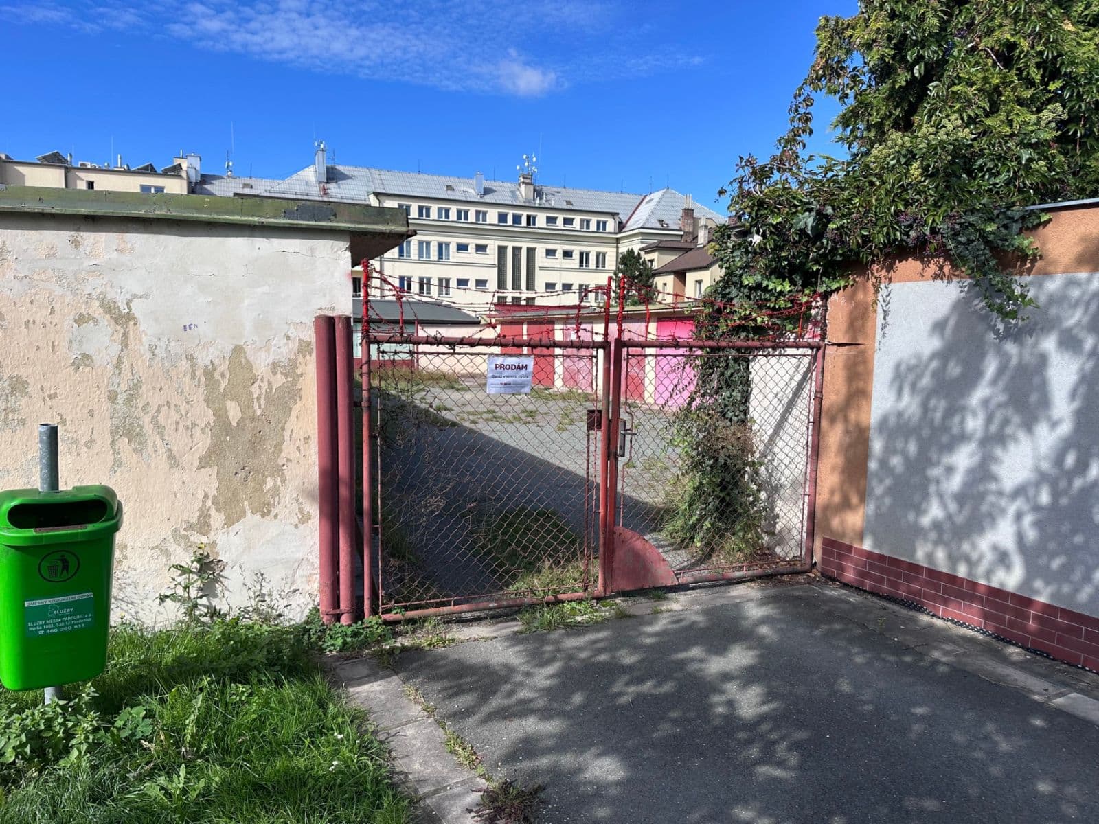 Predaj garáže 18 m², Pardubice, Pardubický kraj Predaj garáže 18 m², Pardubice, Pardubický kraj