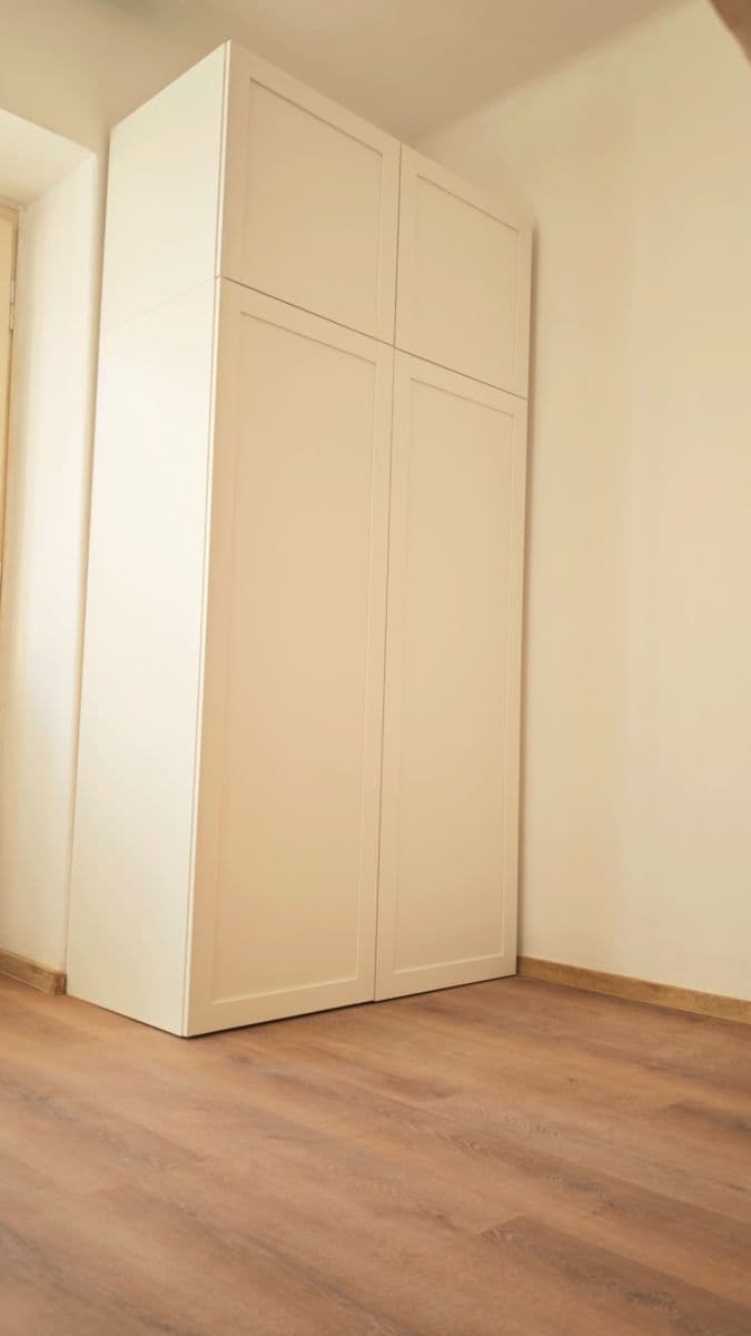 Prenájom bytu 1-izbový 38 m², Jičínská, Praha, Praha Prenájom bytu 1-izbový 38 m², Jičínská, Praha, Praha