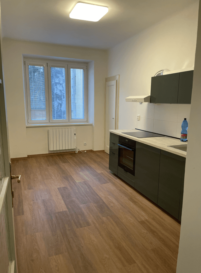 Prenájom bytu 1-izbový 35 m², Jankovcova, Praha, Praha Prenájom bytu 1-izbový 35 m², Jankovcova, Praha, Praha