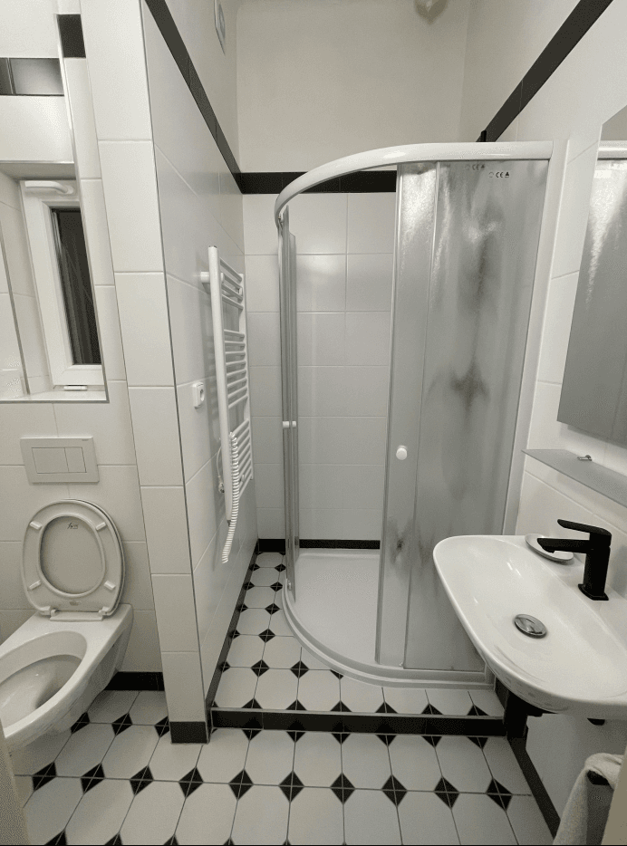 Prenájom bytu 1-izbový 35 m², Jankovcova, Praha, Praha Prenájom bytu 1-izbový 35 m², Jankovcova, Praha, Praha