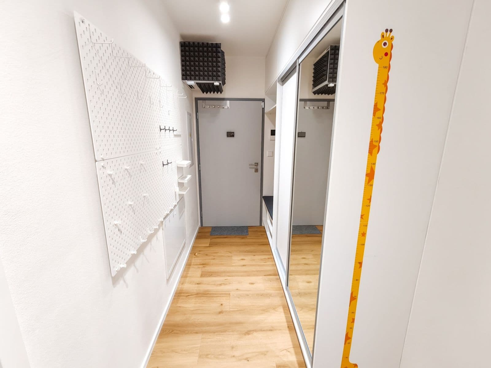 Predaj bytu 4-izbový 100 m², Plzeň, Plzeňský kraj Predaj bytu 4-izbový 100 m², Plzeň, Plzeňský kraj