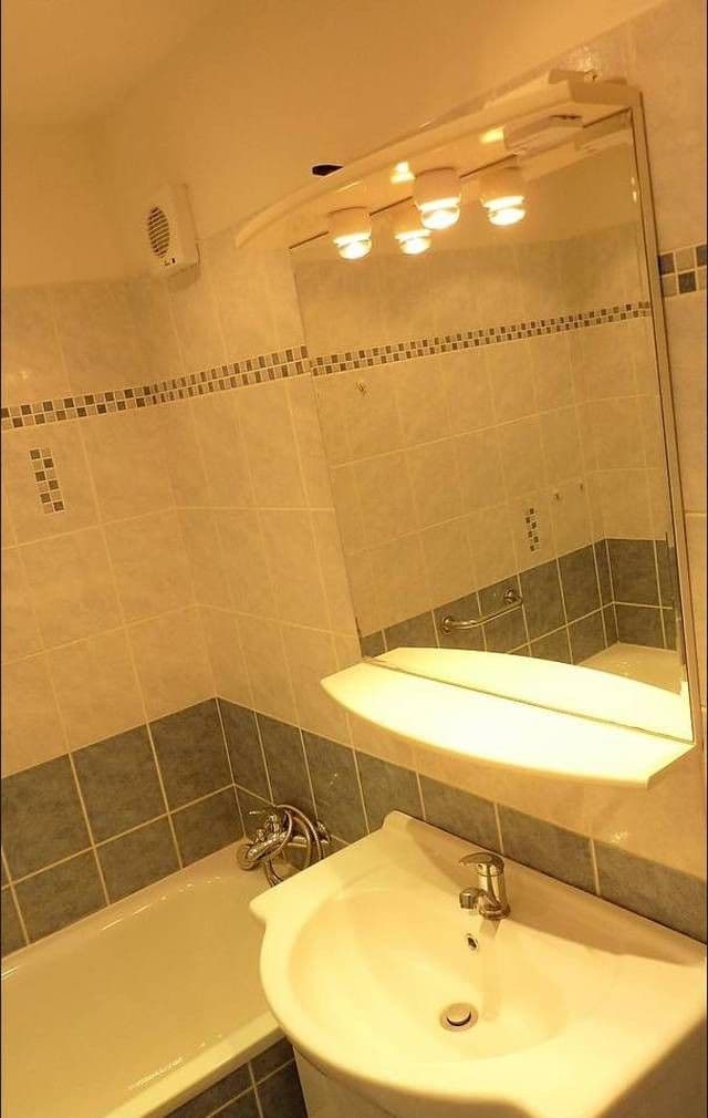 Prenájom bytu 4-izbový 81 m², Feřtekova, Praha, Praha Prenájom bytu 4-izbový 81 m², Feřtekova, Praha, Praha