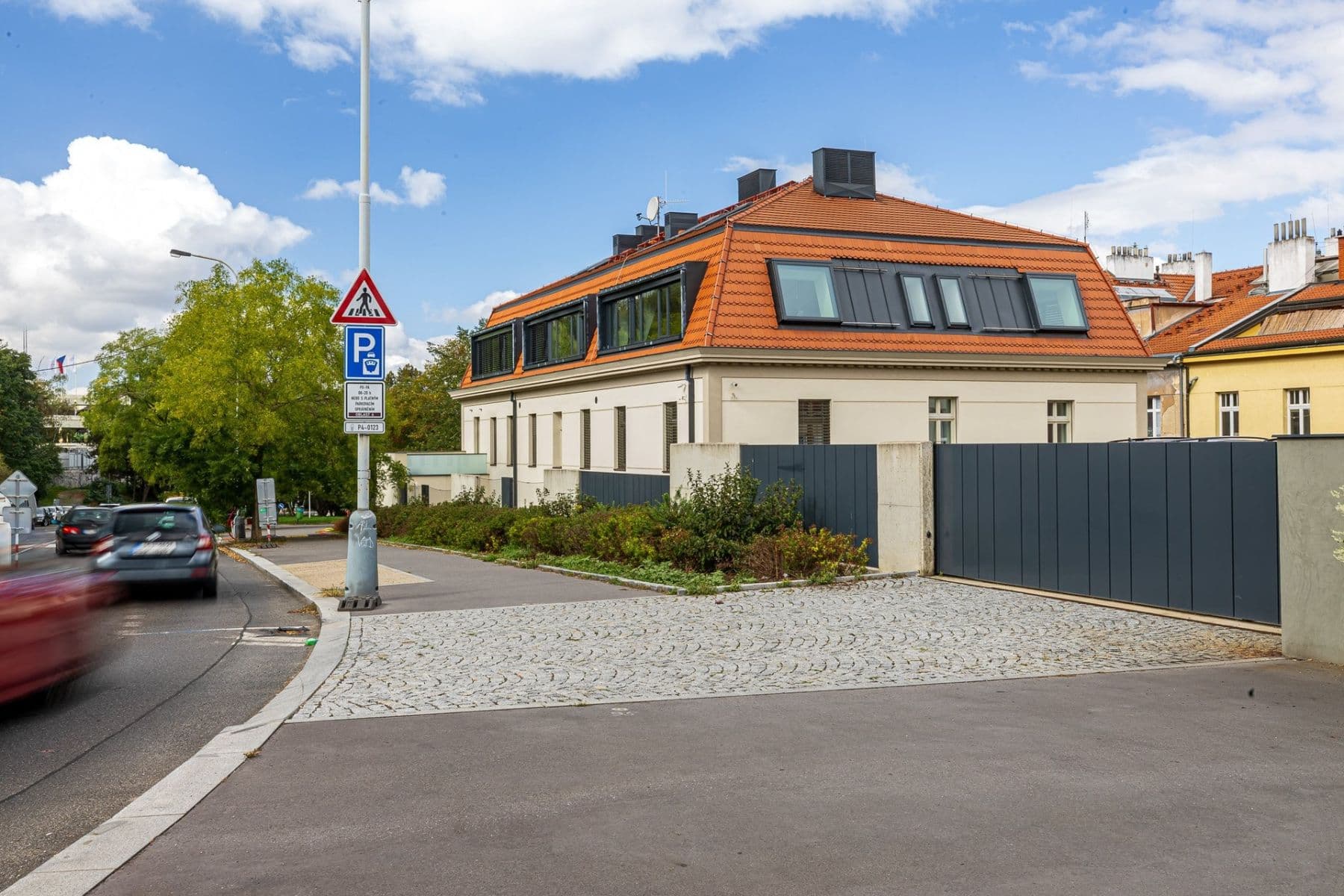 Prenájom bytu 2-izbový 52 m², Čiklova, Praha, Praha Prenájom bytu 2-izbový 52 m², Čiklova, Praha, Praha