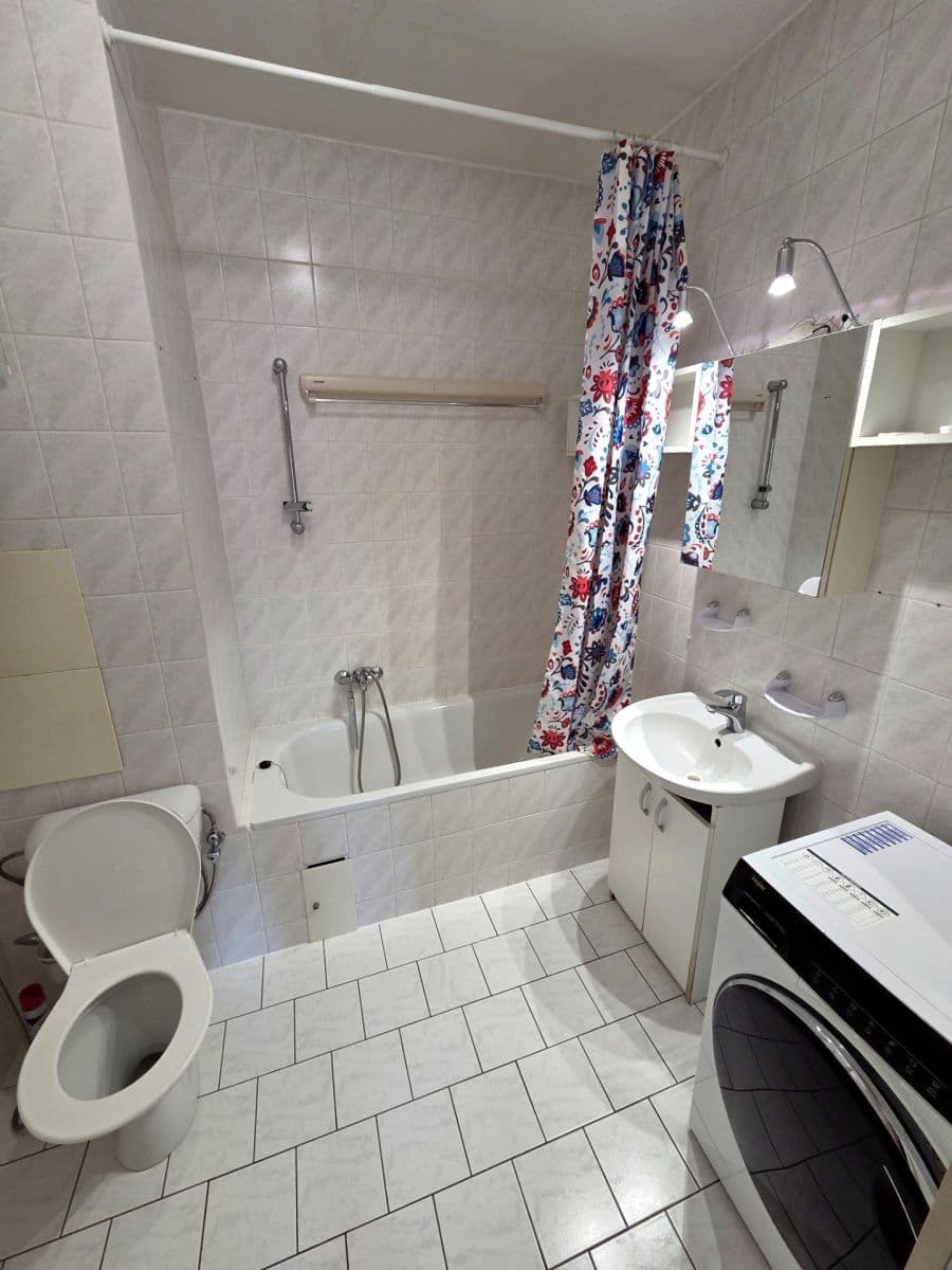 Predaj bytu 2-izbový 54 m², Mlýnská, Rychnov u Jablonce nad Nisou, Liberecký kraj Predaj bytu 2-izbový 54 m², Mlýnská, Rychnov u Jablonce nad Nisou, Liberecký kraj