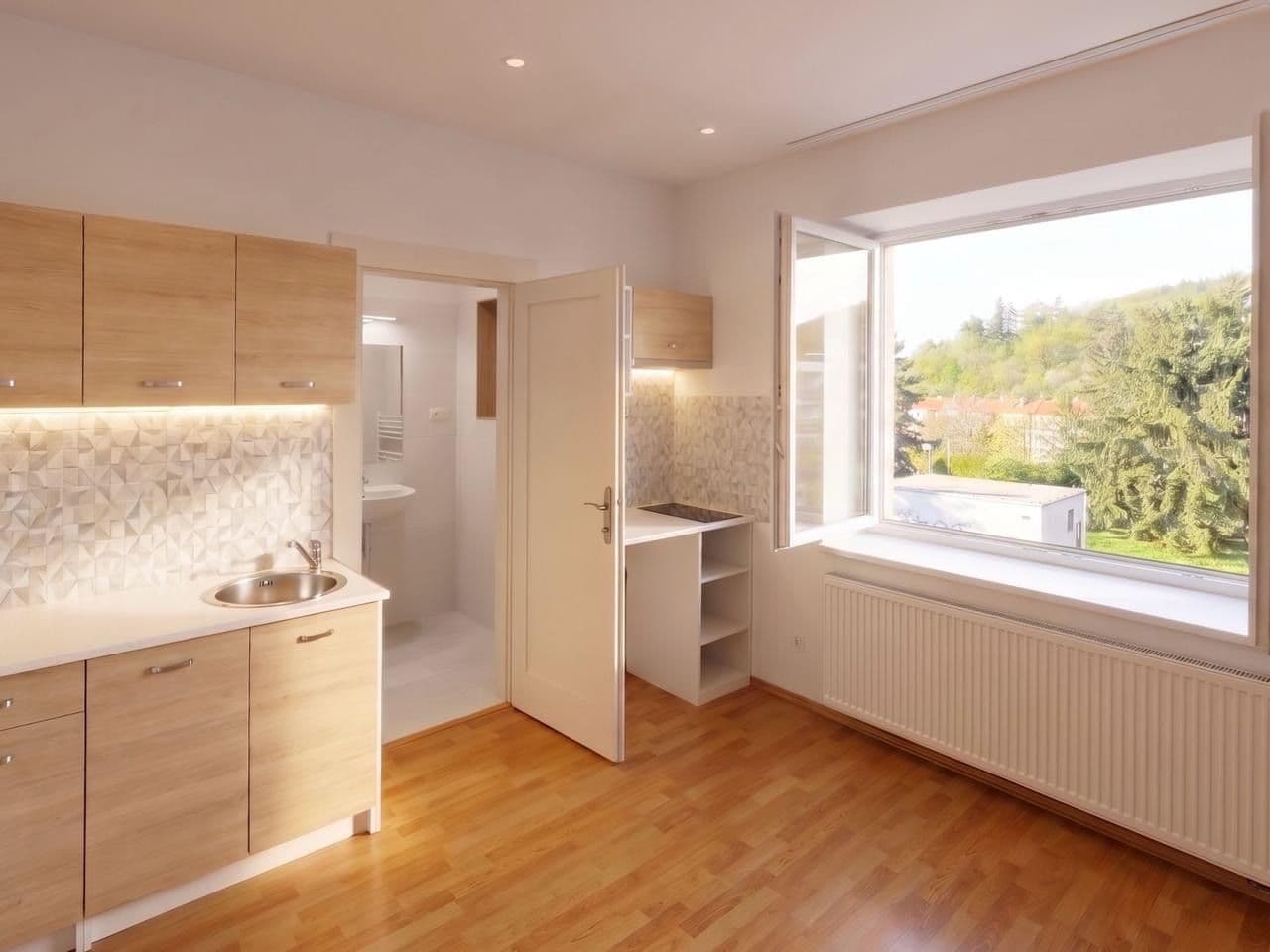 Prenájom bytu 2-izbový 43 m², V podhájí, Praha, Praha Prenájom bytu 2-izbový 43 m², V podhájí, Praha, Praha