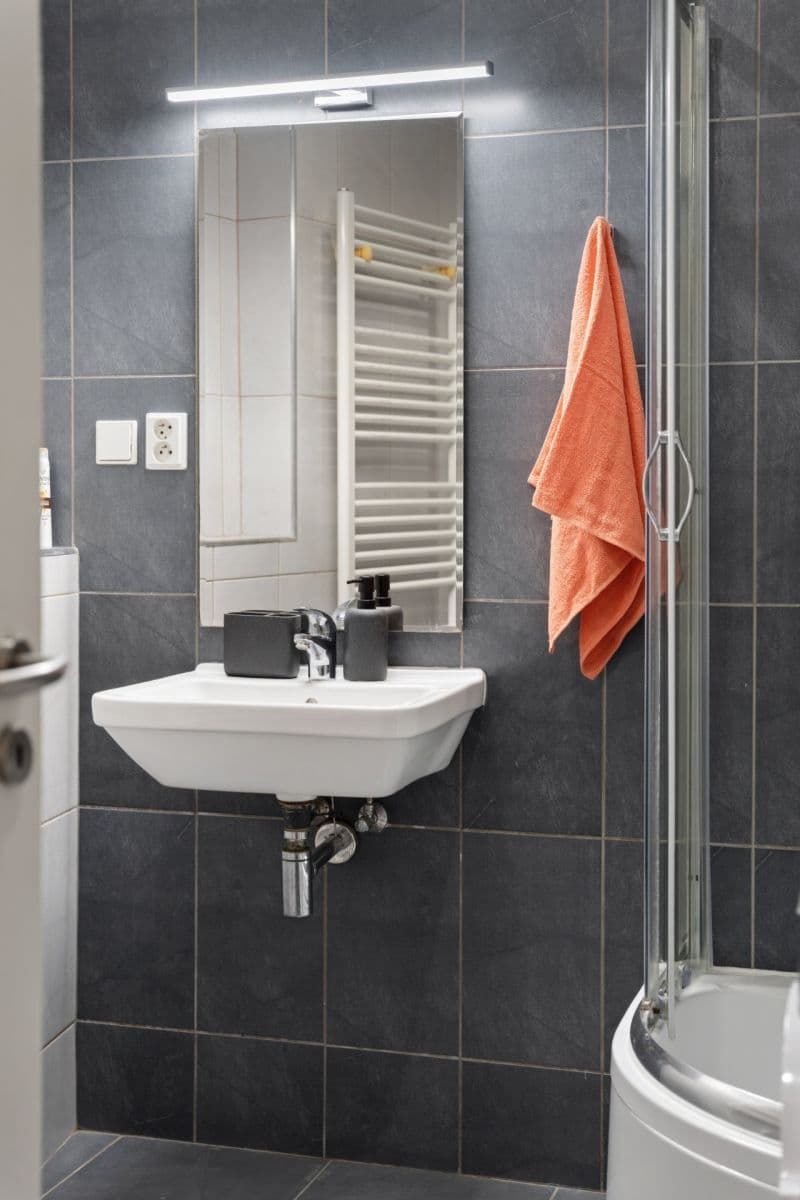 Prenájom bytu 2-izbový 60 m², Košická, Praha, Praha Prenájom bytu 2-izbový 60 m², Košická, Praha, Praha