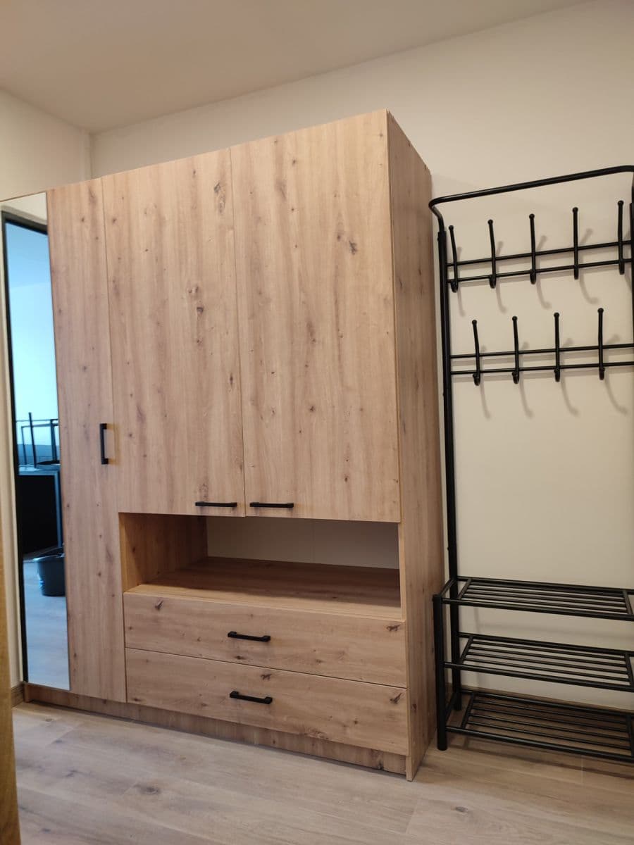 Prenájom bytu Garsoniéra 27 m², Staničná, Trenčín, Trenčiansky kraj Prenájom bytu Garsoniéra 27 m², Staničná, Trenčín, Trenčiansky kraj